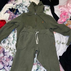 Size Xl in little boys polo jogging suit
